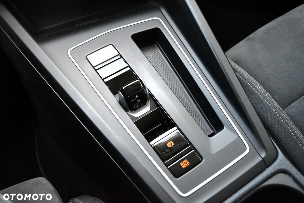 Volkswagen Golf 1.5 eTSI EVO Style DSG - 31