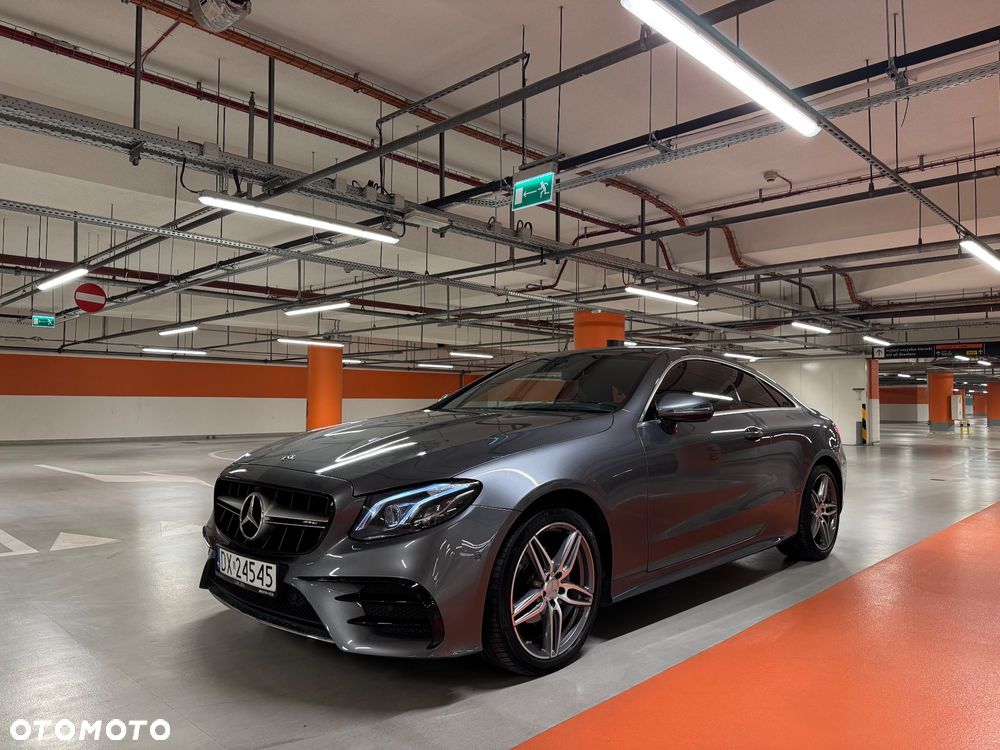 Mercedes-Benz Klasa E 200 9G-TRONIC