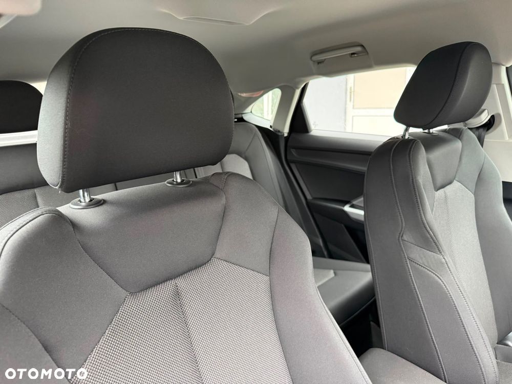 Audi Q3 Sportback 35 TFSI mHEV S tronic - 25