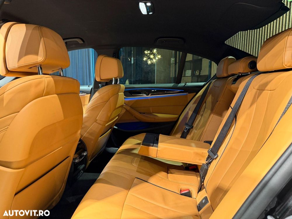 BMW Seria 5 530e xDrive AT PHEV - 32