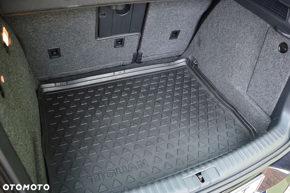 Volkswagen Tiguan 1.4 TSI Join - 30