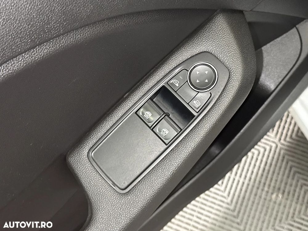 Renault Clio - 14