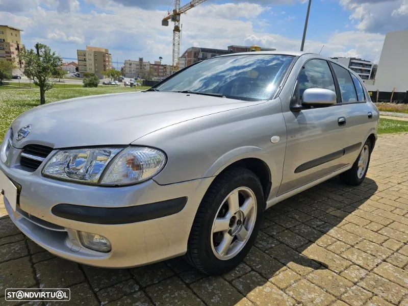 Nissan Almera 1.5 Luxury ABS+AC - 12