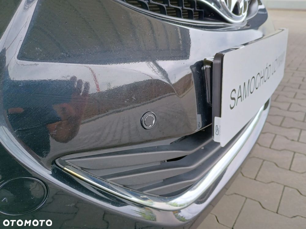 Hyundai Elantra 1.6 Comfort - 10