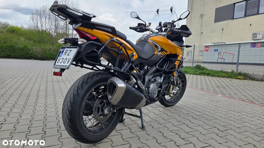 Aprilia Caponord - 10