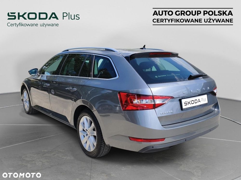 Skoda Superb 2.0 TDI SCR Ambition DSG - 3