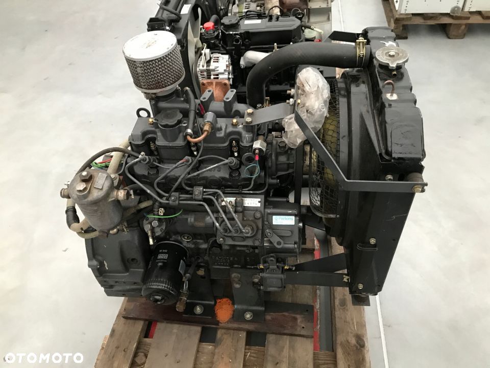 SILNIK Perkins KE 30262 J 103-15 jak nowy 3-cyl - 1