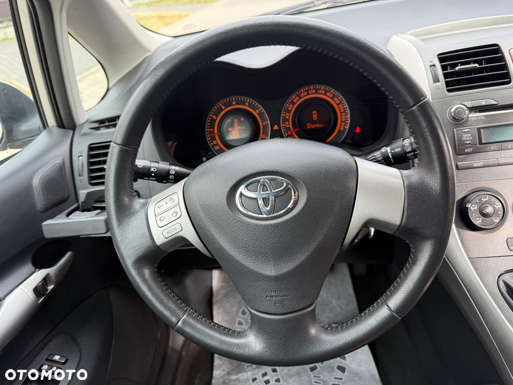 Toyota Auris 1.6 VVT-i Luna - 13