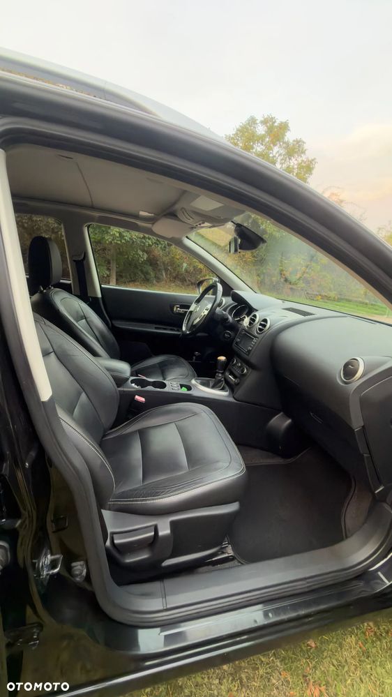 Nissan Qashqai 2011 photo 4