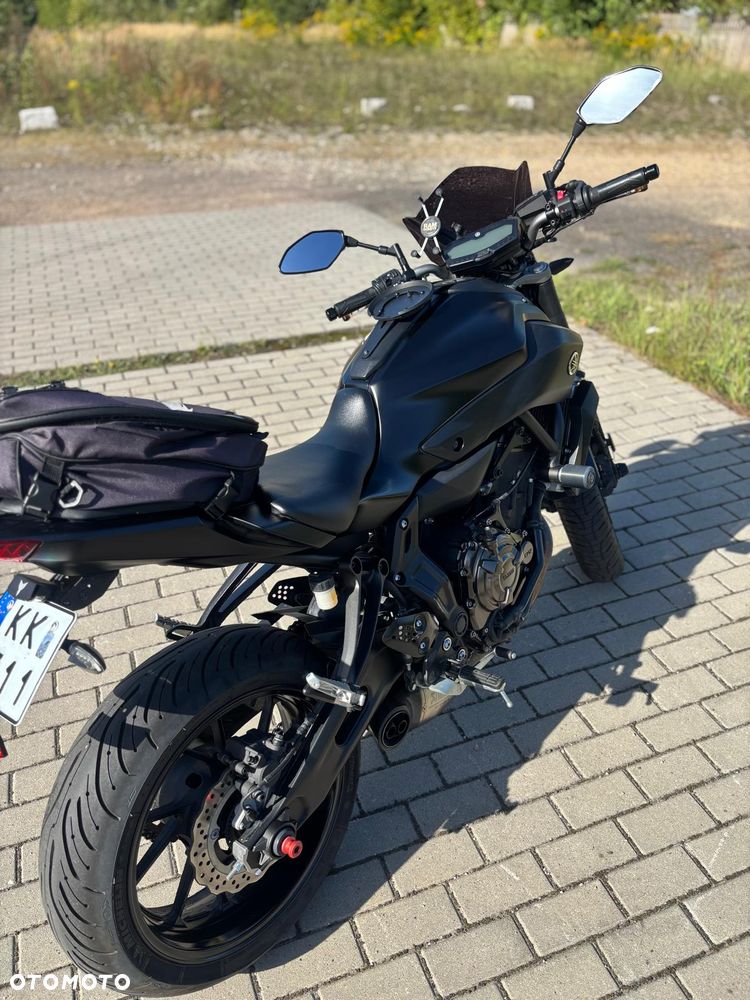 Yamaha MT - 16