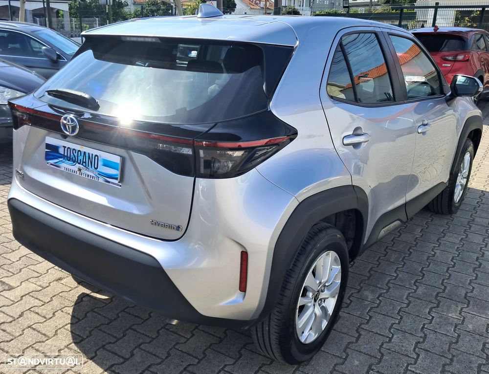 Toyota Yaris Cross 1.5 HDF Comfort Plus - 3