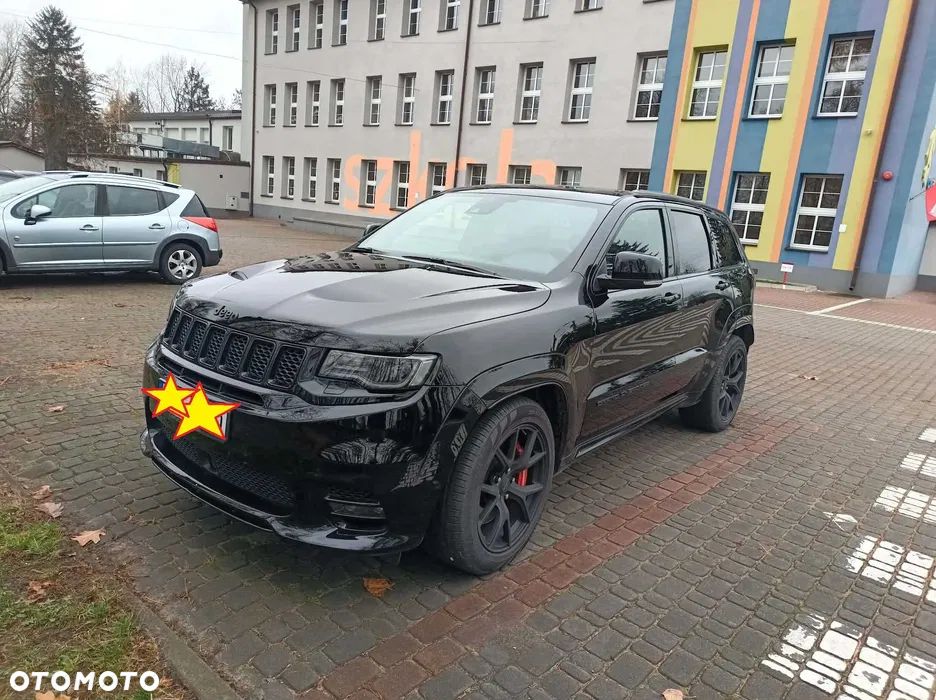 Jeep Grand Cherokee - 1