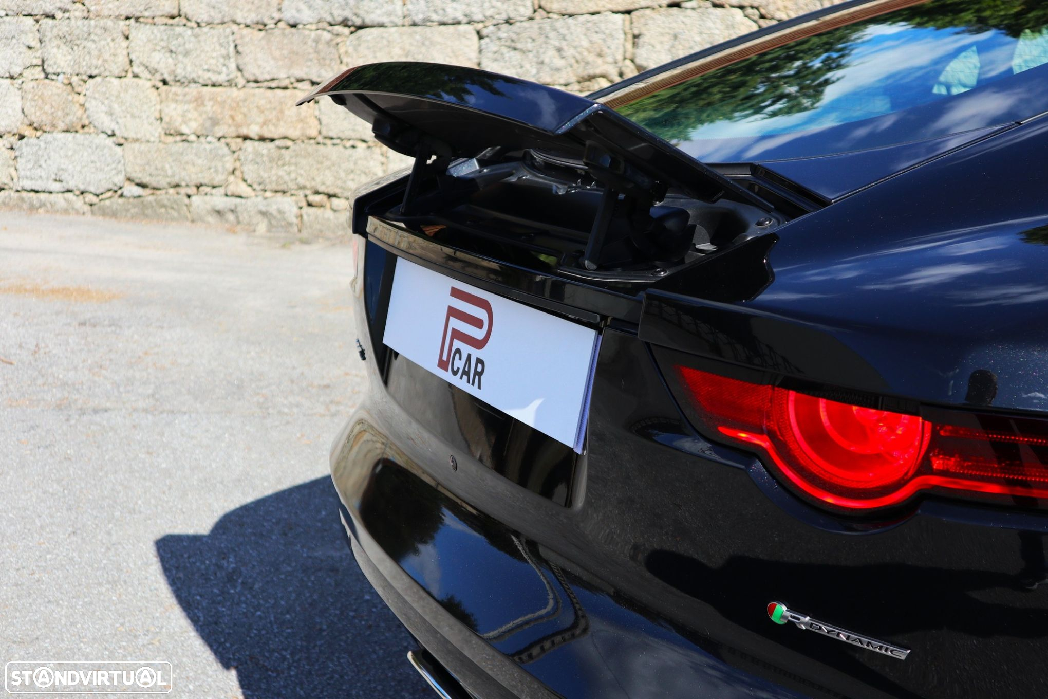 Jaguar F-Type 2.0 i4 R-Dynamic - 12