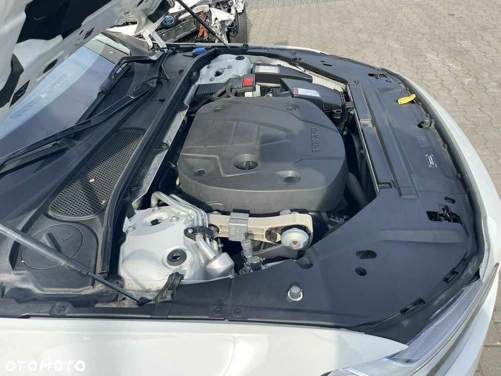 Volvo V90 D4 Geartronic - 17