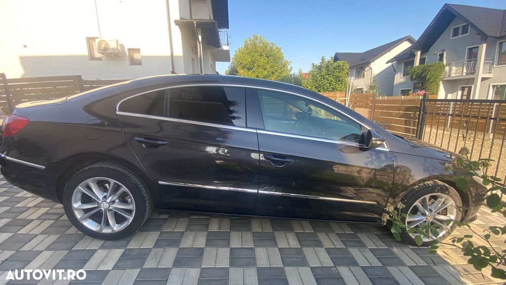 Volkswagen Passat 2.0TDI Comfortline DPF DSG - 3