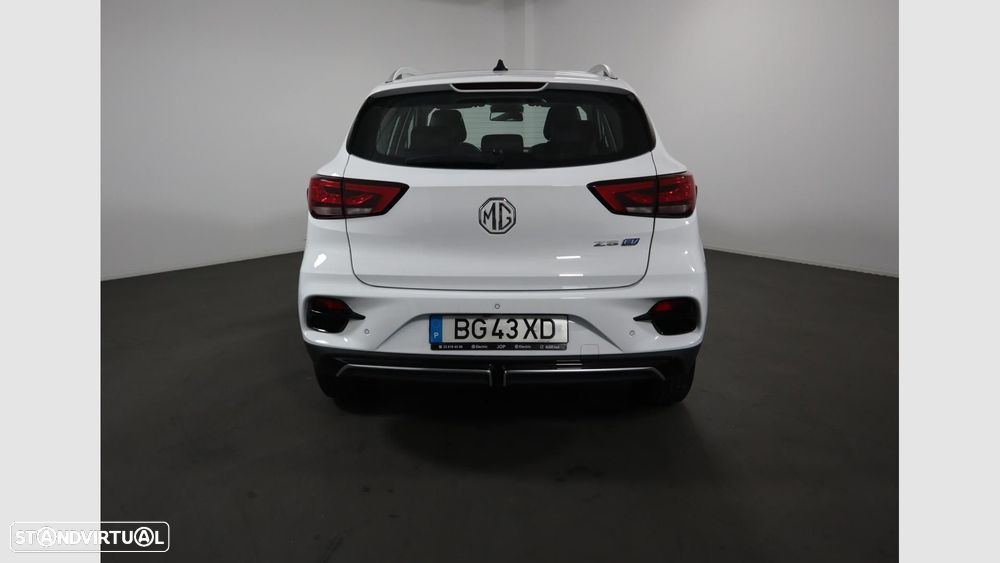 MG ZS EV 72.6 kWh Luxury OBC 11 kW - 5