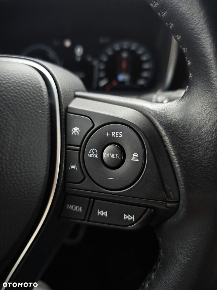Toyota Corolla 1.8 Hybrid Comfort - 13