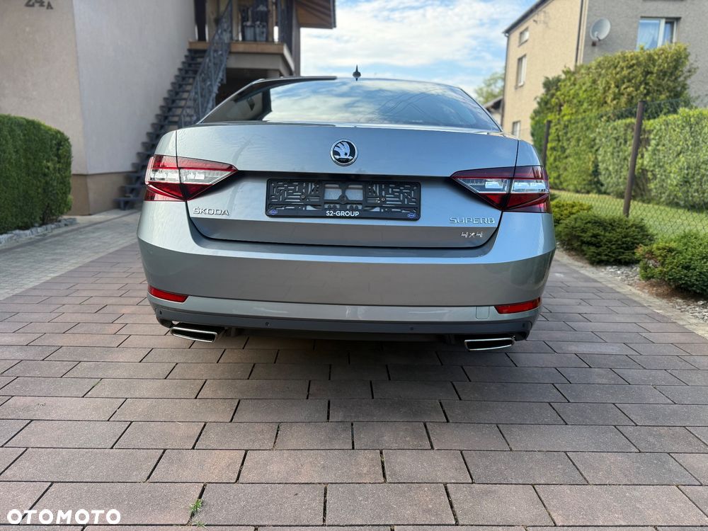 Skoda Superb 2.0 TSI 4x4 L&K DSG - 3
