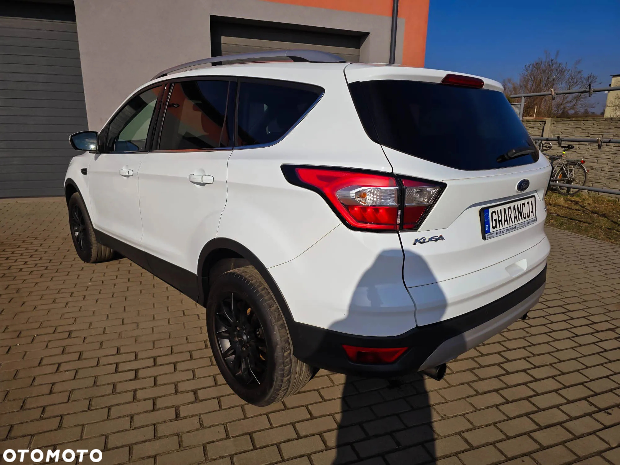 Ford Kuga - 21