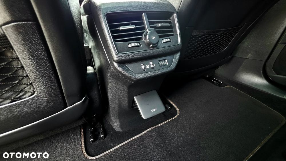 Peugeot 5008 ver-1-5-bluehdi-gt-s-s - 23