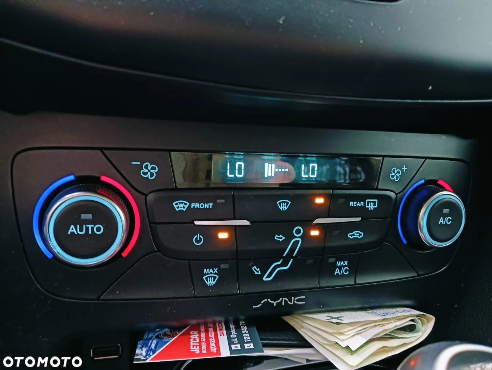 Ford Focus 1.5 TDCi SYNC Edition - 5