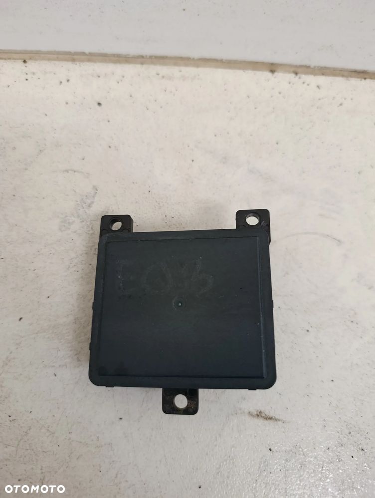 Radar sensor moduł distronic acc przód Mercedes EQB A243 W243 X243 243 lift - 2