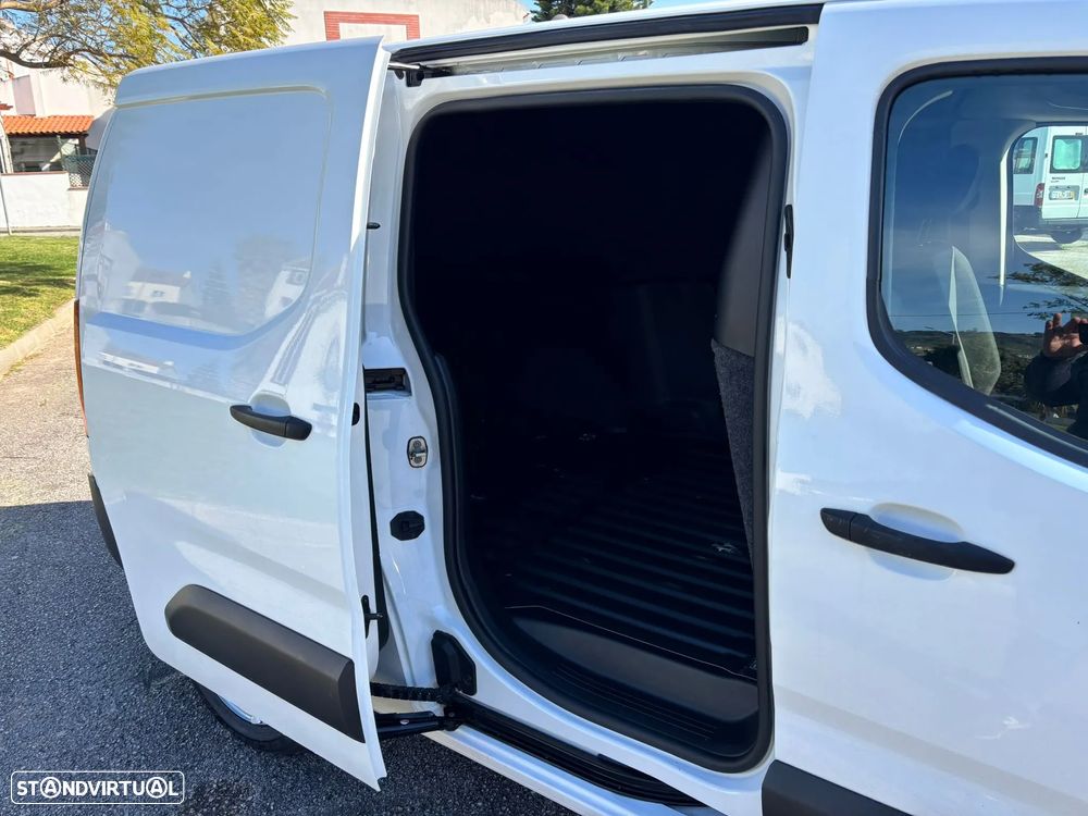 Opel Combo 1.5 102cv 3 LUG - LONGA - AC - IVA DEDUTÍVEL - 8