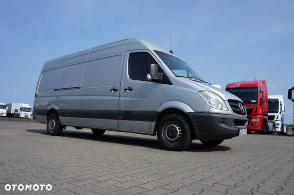 Mercedes-Benz SPRINTER 319 CDI FURGON MAXI * 2011 *