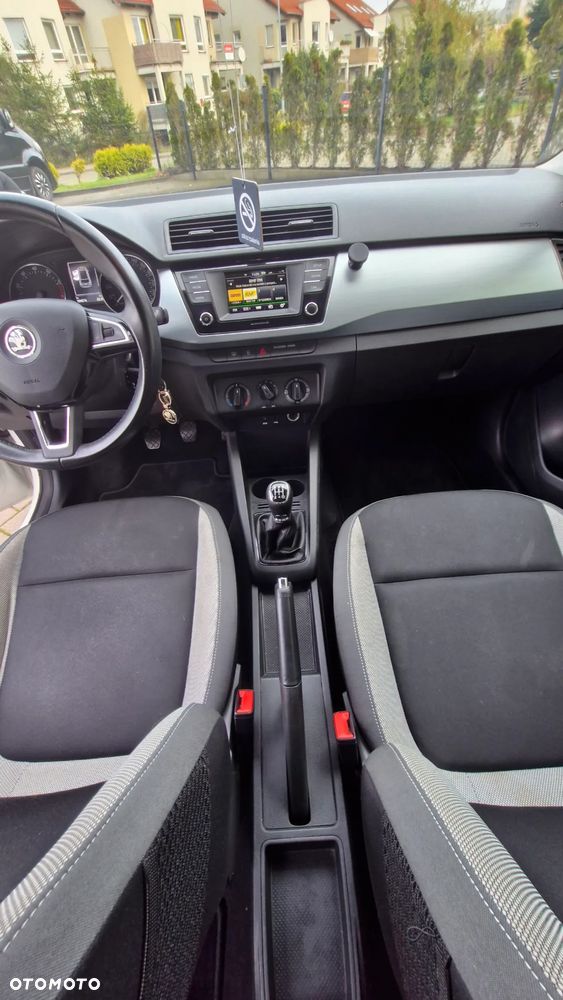 Skoda Fabia 1.0 Ambition - 11