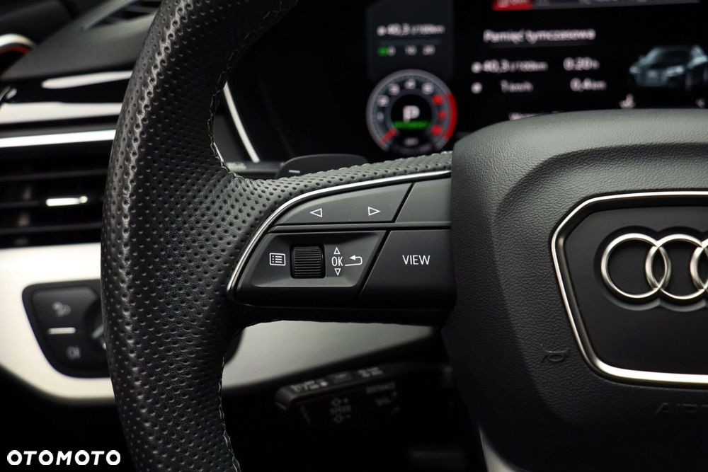 Audi A4 Limousine - 22