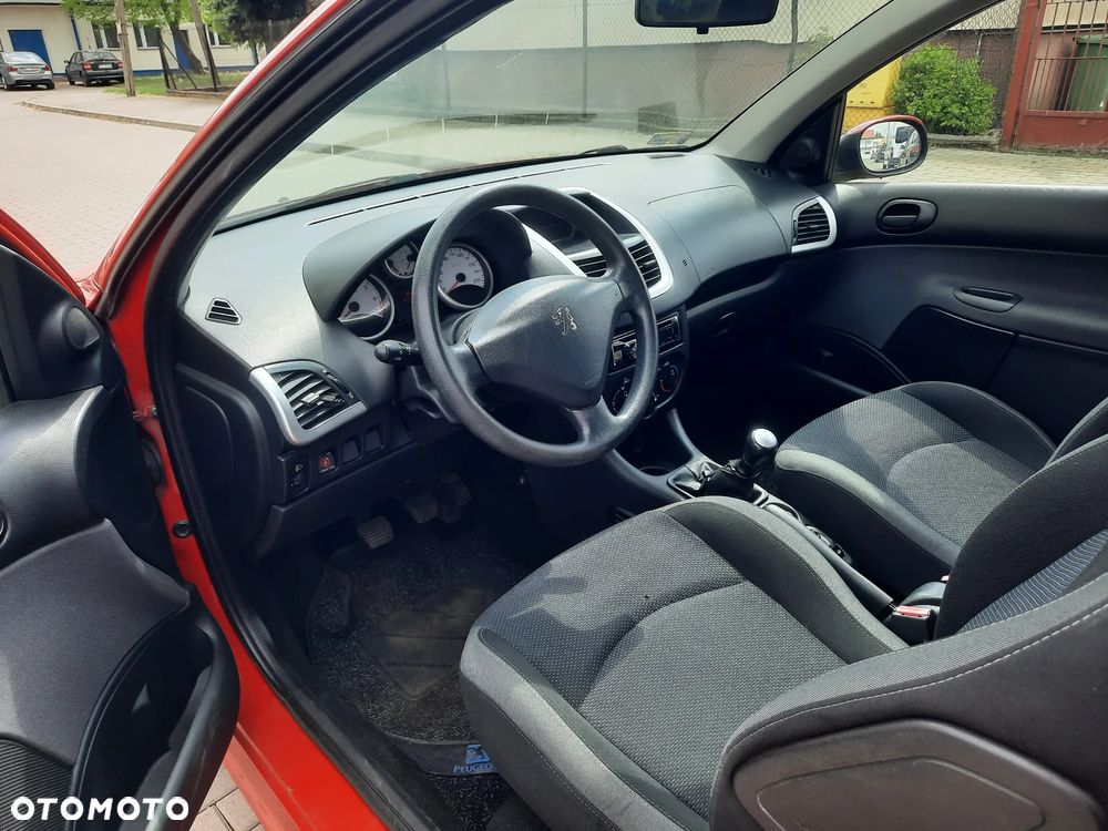 Peugeot 206 plus 60 - 11