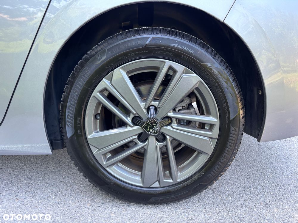 Peugeot 308 PureTech 130 Allure - 20