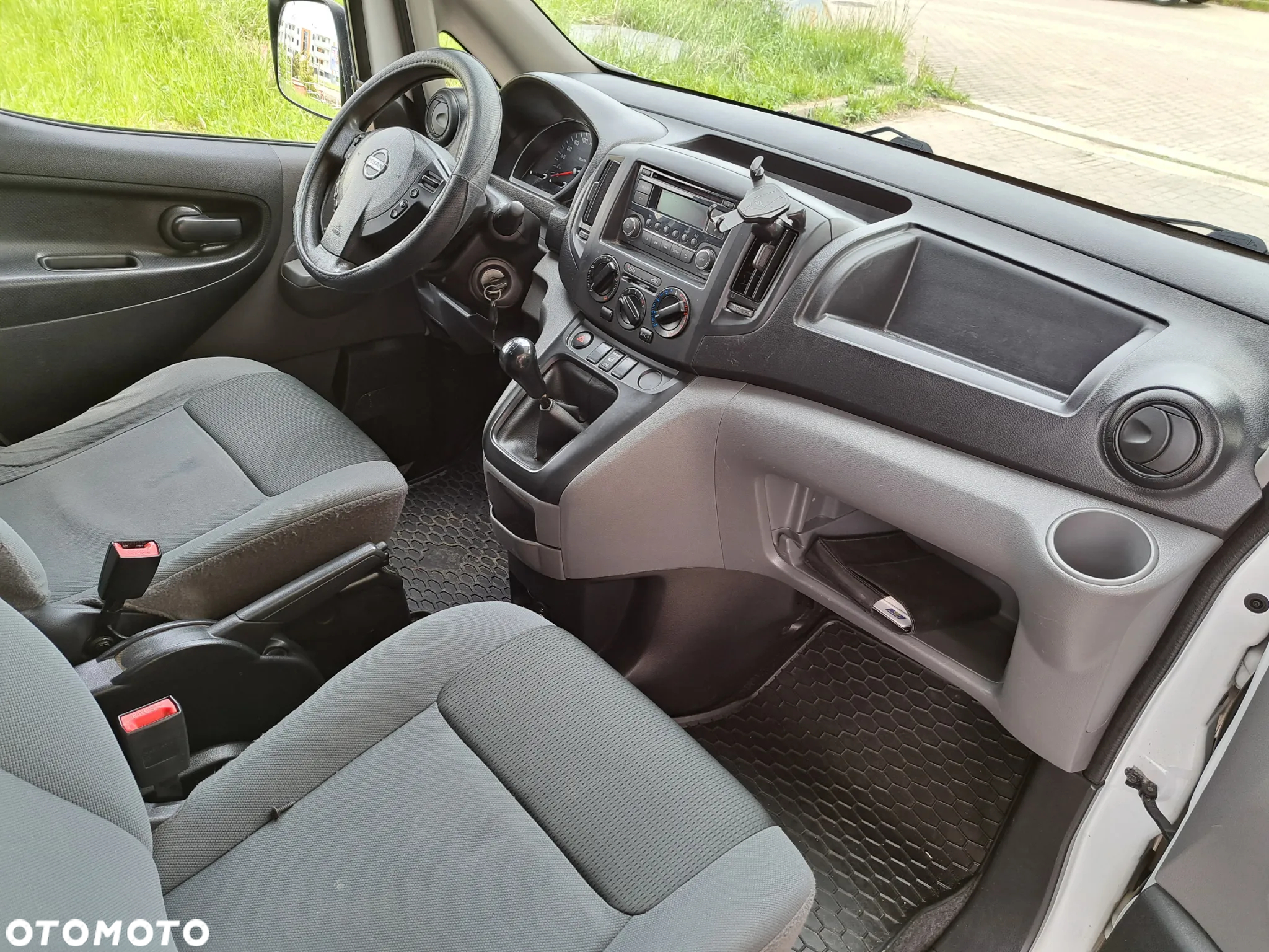 Nissan NV200 - 16
