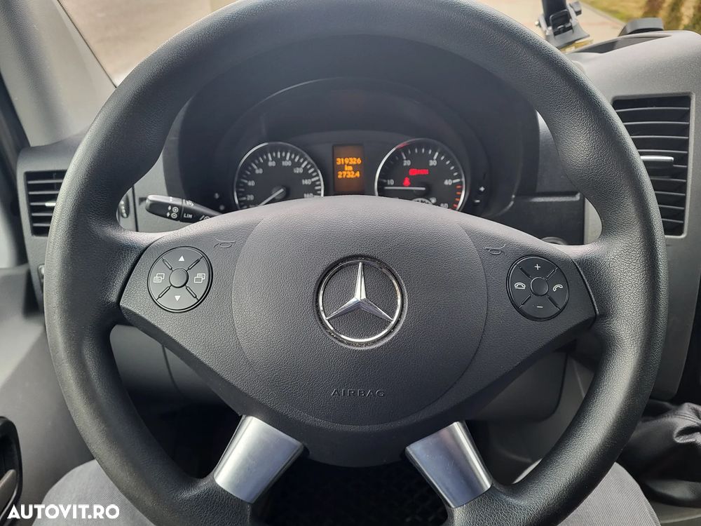 Mercedes-Benz Sprinter - 6