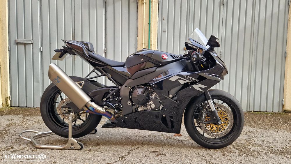 Honda CBR - 1