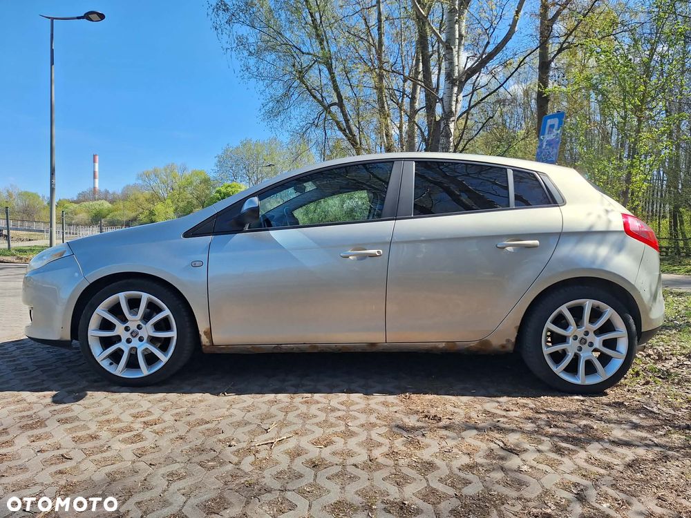 Fiat Bravo 1.4 T-JET 16V Dynamic - 3