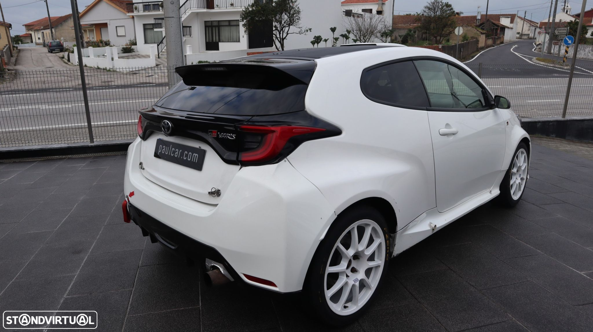 Toyota Yaris - 7