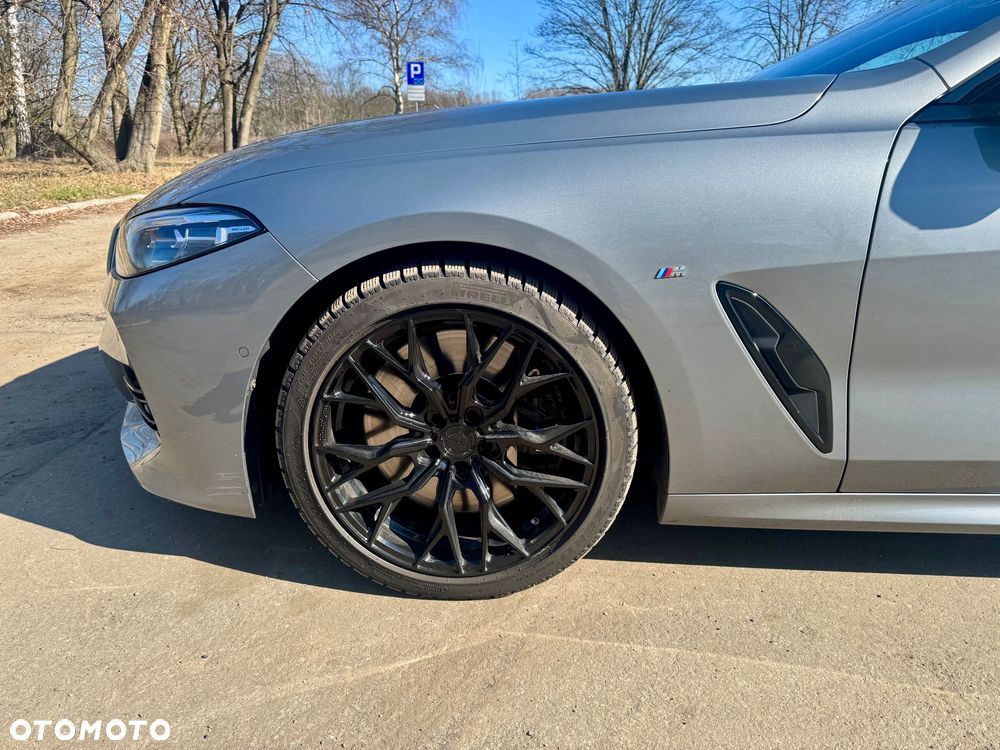 BMW Seria 8 - 27