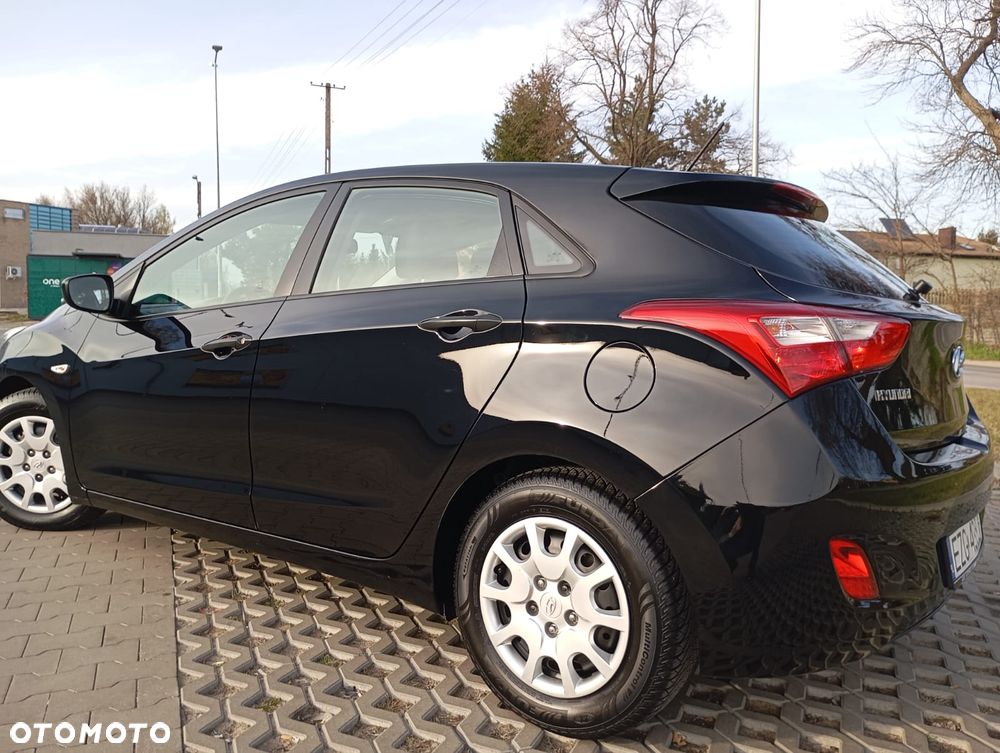Hyundai i30 1.4 Premium - 4