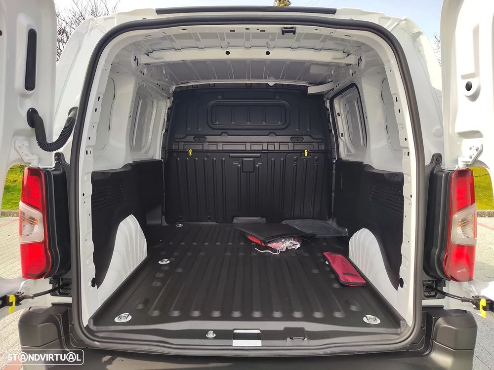 Fiat e-Dobló L1 50 kWh - 11