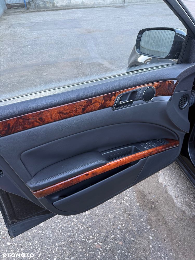 Volkswagen Phaeton 4.2 V8 4Mot (5 os.) - 17