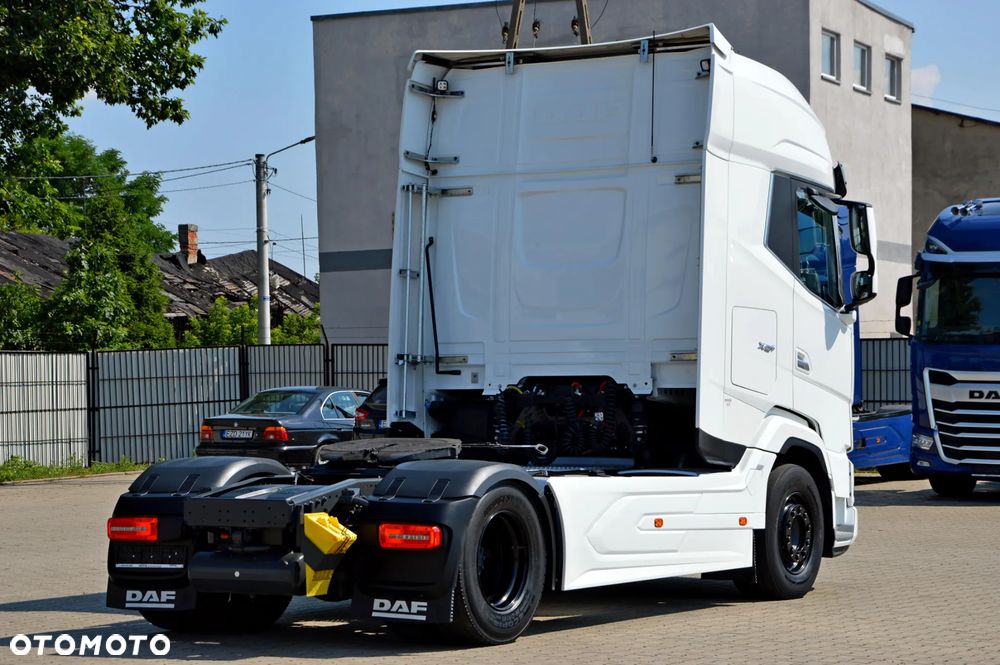 DAF XG+ 530 / ZF INTARDER / ALCANTARA /KLIMA POST. / FULL LED / PNEUMATYCZNY FOTEL PASAŻERA / WENT. FOTEL! - 14