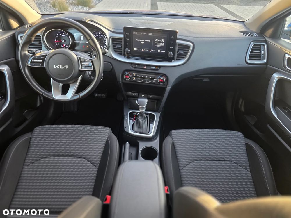 Kia XCeed 1.5 T-GDI L Business Line DCT - 18