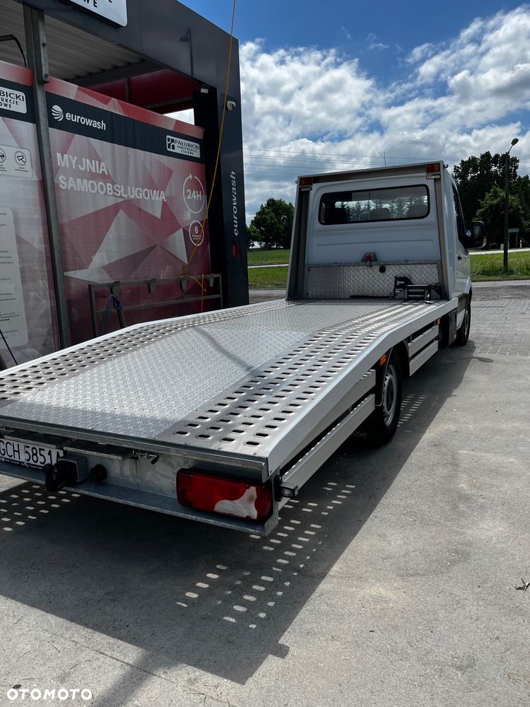 Mercedes-Benz Sprinter - 3