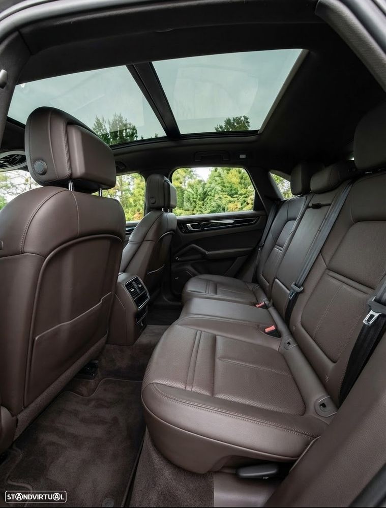 Porsche Macan - 5