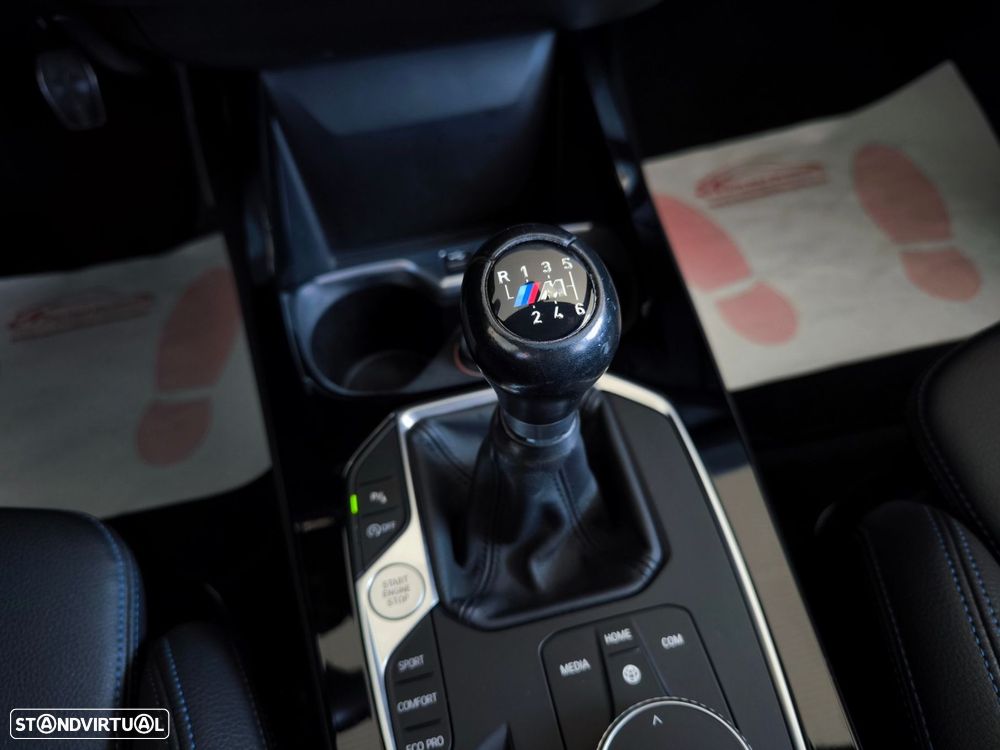 BMW 116 d Pack Desportivo M - 14