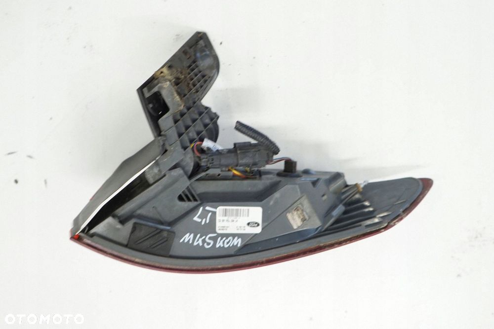 FORD MONDEO MK5 15R KOMBI LAMPA W BŁOTNIK LEWY TYŁ DS73-13405-CD - 5
