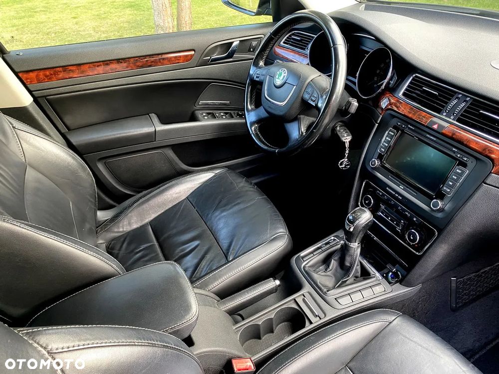 Skoda Superb 1.8 TSI Exclusive - 25