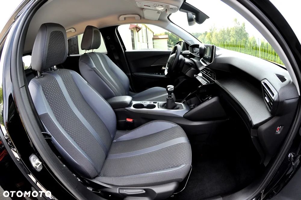 Peugeot 2008 1.5 BlueHDi Allure - 27