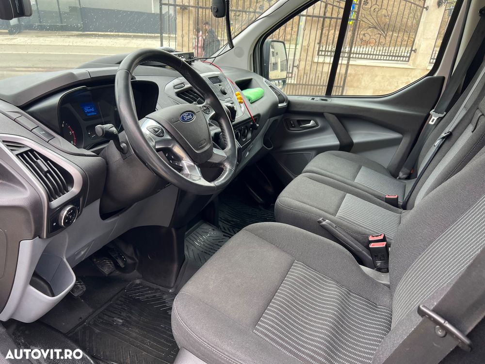 Ford TRANSIT CUSTOM - 14